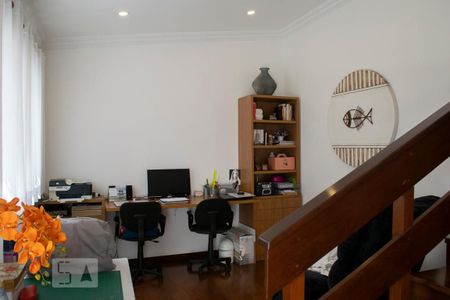 Casa à venda com 347m², 3 quartos e 6 vagasESCRITÓRIO