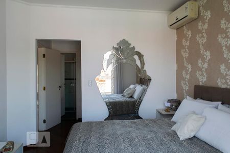 Casa à venda com 347m², 3 quartos e 6 vagasQUARTO 1