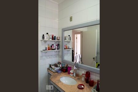 Casa à venda com 347m², 3 quartos e 6 vagasBANHEIRO