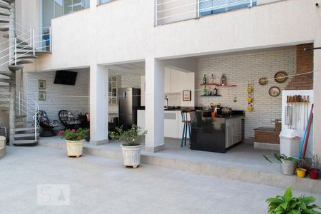 Casa à venda com 347m², 3 quartos e 6 vagasQUINTAL