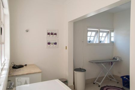 Casa à venda com 347m², 3 quartos e 6 vagasÁREA DE SERVIÇO