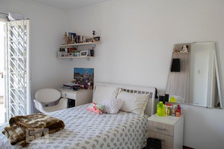 Casa à venda com 347m², 3 quartos e 6 vagasQUARTO 2