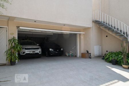 Casa à venda com 347m², 3 quartos e 6 vagasGARAGEM