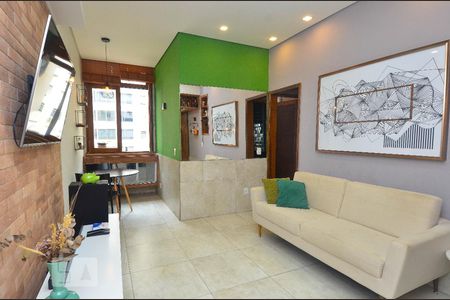 Sala de apartamento para alugar com 2 quartos, 50m² em Copacabana, Rio de Janeiro