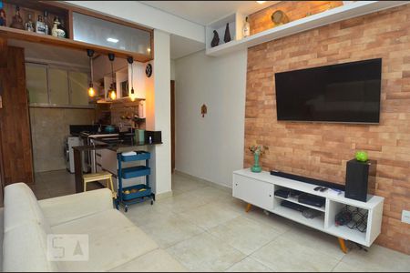 Sala de apartamento para alugar com 2 quartos, 50m² em Copacabana, Rio de Janeiro