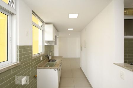 Apartamento para alugar com 76m², 2 quartos e 1 vagaCozinha