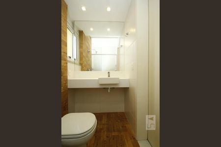 Banheiro da Suíte de apartamento para alugar com 2 quartos, 76m² em Botafogo, Rio de Janeiro