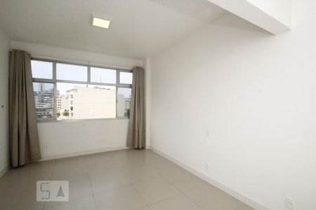 Apartamento para alugar com 76m², 2 quartos e 1 vagaQuarto Suíte