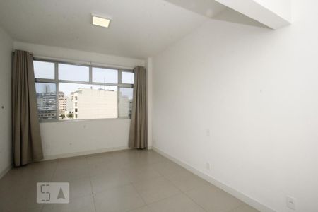 Apartamento para alugar com 76m², 2 quartos e 1 vagaQuarto Suíte