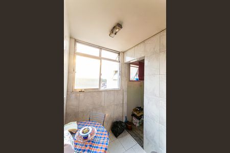 Apartamento à venda com 60m², 2 quartos e 1 vagaÁrea de Serviço
