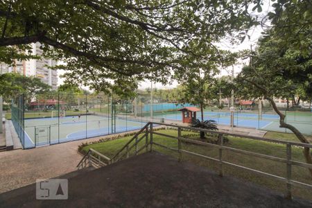 Apartamento para alugar com 100m², 2 quartos e 1 vaga Apartamento para alugar com 100m², 2 quartos e 1 vagaQuadras de tênis