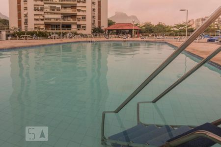 Área comum - Piscina de apartamento para alugar com 2 quartos, 100m² em Barra da Tijuca, Rio de Janeiro