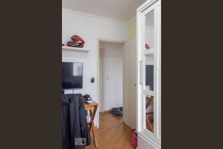 Apartamento à venda com 78m², 3 quartos e 2 vagasQuarto 2