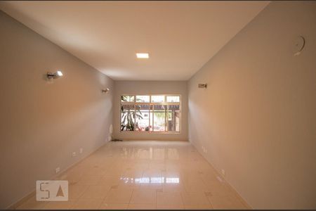 Sala de Estar de Casa com 3 quartos, 170m² Planalto Paulista