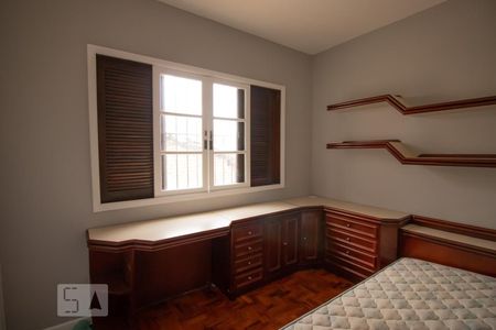 Casa à venda com 170m², 3 quartos e 2 vagas Casa à venda com 170m², 3 quartos e 2 vagasQuarto 2