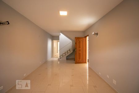 Sala de Estar de Casa com 3 quartos, 170m² Planalto Paulista