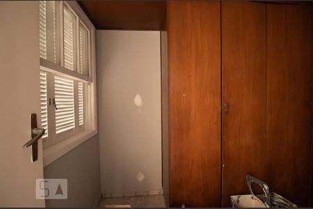 Casa à venda com 170m², 3 quartos e 2 vagas Casa à venda com 170m², 3 quartos e 2 vagasQuarto de Serviço