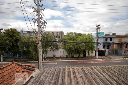 Casa à venda com 170m², 3 quartos e 2 vagas Casa à venda com 170m², 3 quartos e 2 vagasVista