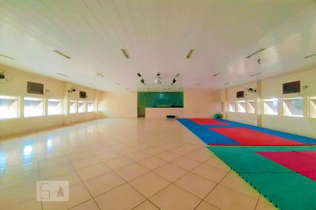 Apartamento à venda com 49m², 2 quartos e 1 vaga Apartamento à venda com 49m², 2 quartos e 1 vagaÁrea comum - Salão de festas