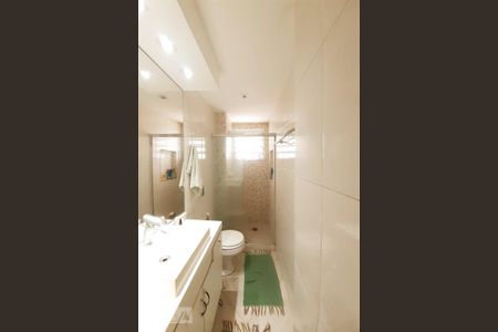 Apartamento à venda com 49m², 2 quartos e 1 vaga Apartamento à venda com 49m², 2 quartos e 1 vagaBanheiro Social