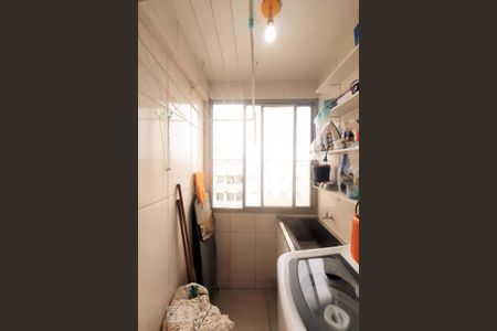 Apartamento à venda com 49m², 2 quartos e 1 vaga Apartamento à venda com 49m², 2 quartos e 1 vagaÁrea de Serviço