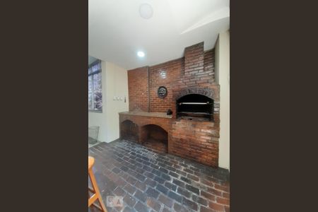 Apartamento à venda com 49m², 2 quartos e 1 vaga Apartamento à venda com 49m², 2 quartos e 1 vagaÁrea comum - Churrasqueira