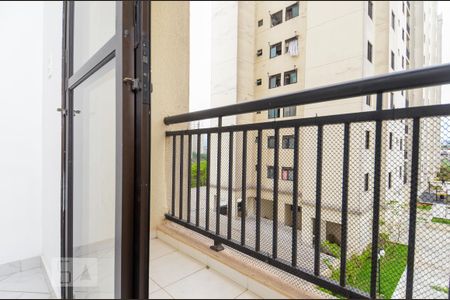 Varanda da Sala de apartamento à venda com 2 quartos, 49m² em Jardim City, Guarulhos