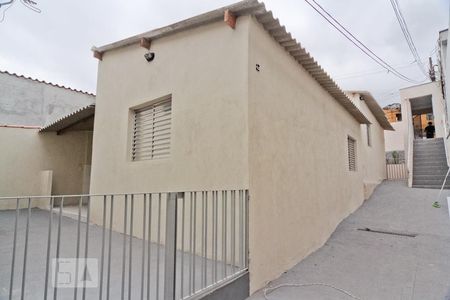 Casa de condomínio para alugar com 80m², 1 quarto e sem vagaFachada
