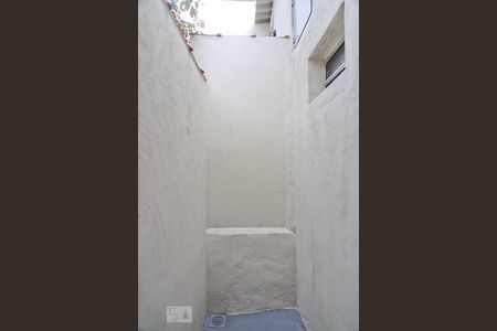 Casa de condomínio para alugar com 80m², 1 quarto e sem vagaÁrea Externa