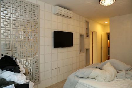 Apartamento à venda com 280m², 2 quartos e 4 vagasSuíte 2