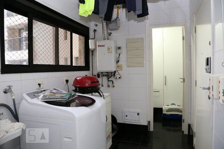 Apartamento à venda com 280m², 2 quartos e 4 vagasÁrea de Serviço