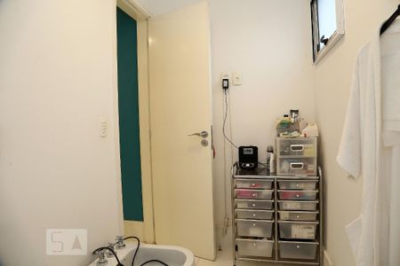 Apartamento à venda com 280m², 2 quartos e 4 vagasSuíte 2