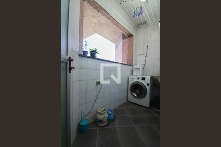 Apartamento à venda com 80m², 3 quartos e 1 vagaÁrea de Serviço