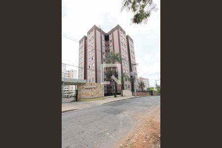 Apartamento à venda com 80m², 3 quartos e 1 vagaFachada