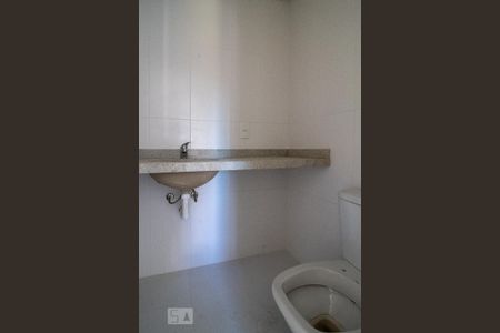 Apartamento à venda com 75m², 3 quartos e 2 vagasBanheiro