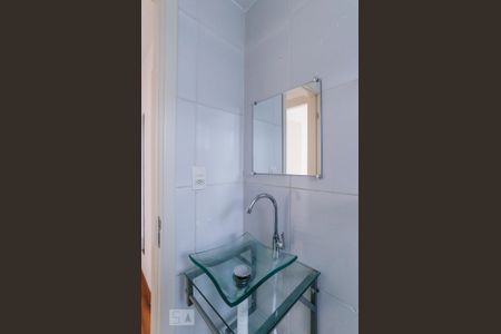 Apartamento para alugar com 43m², 2 quartos e sem vaga Apartamento para alugar com 43m², 2 quartos e sem vagaBanheiro