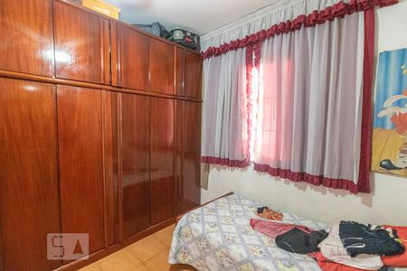 Casa à venda com 250m², 4 quartos e 2 vagasQuarto 4