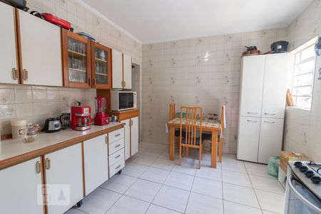 Casa à venda com 250m², 4 quartos e 2 vagasCozinha