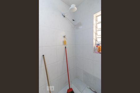 Casa à venda com 250m², 4 quartos e 2 vagasBanheiro 2