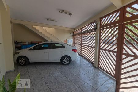 Casa à venda com 250m², 4 quartos e 2 vagasGaragem