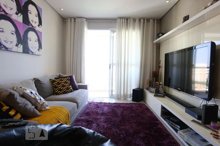 Sala de apartamento para alugar com 2 quartos, 80m² em Umuarama, Osasco