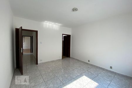 suíte de casa para alugar com 3 quartos, 150m² em Vila Hortência, Sorocaba