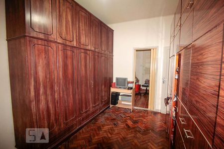 Apartamento à venda com 156m², 4 quartos e sem vagaQuarto 3 