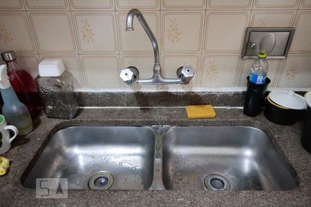 Apartamento à venda com 156m², 4 quartos e sem vagaCozinha 