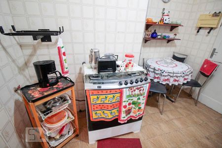 Apartamento à venda com 156m², 4 quartos e sem vagaCozinha 