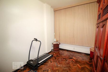 Apartamento à venda com 156m², 4 quartos e sem vagaQuarto 2 