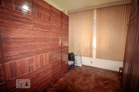 Apartamento à venda com 156m², 4 quartos e sem vagaQuarto 3 