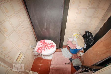 Apartamento à venda com 156m², 4 quartos e sem vagaBanheiro de Serviço