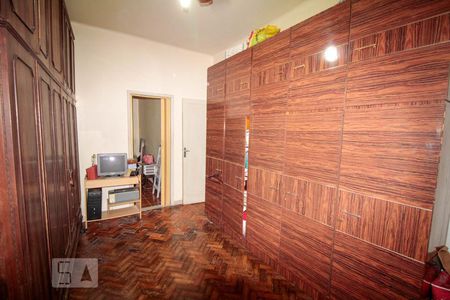 Apartamento à venda com 156m², 4 quartos e sem vagaQuarto 3 