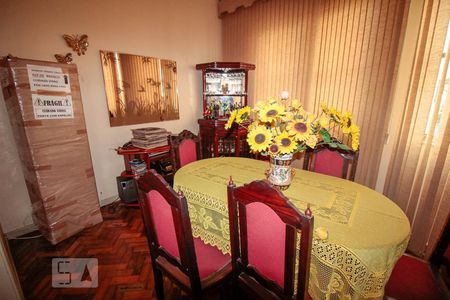 Apartamento à venda com 156m², 4 quartos e sem vagaSaleta 